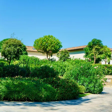 Appartamenti&villa Il Delfinetto Aparthotel 2*