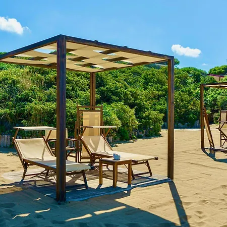 Aparthotel Appartamenti&villa Il Delfinetto