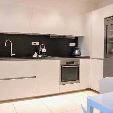 Aparthotel Appartamenti&villa Il Delfinetto
