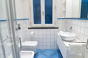 Appartamenti&villa Il Delfinetto 2*